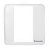 Mặt vuông 3 thiết bị Panasonic Minerva WMT7813-VN màu trắng
