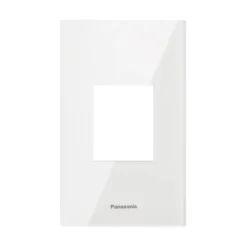 Mặt Halumie Acrylic ổ đơn 3 chấu màu trắng Panasonic WEGH68029CW-VN