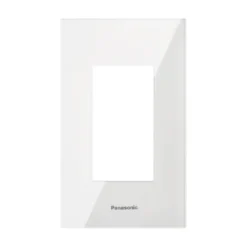 Mặt Halumie Acrylic 3 thiết bị màu trắng Panasonic WEGH6803CW-VN