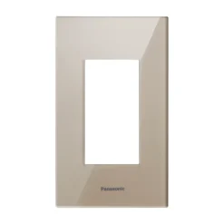 Mặt Halumie Acrylic 3 thiết bị màu vàng ánh kim Panasonic WEGH6803CYZ-VN